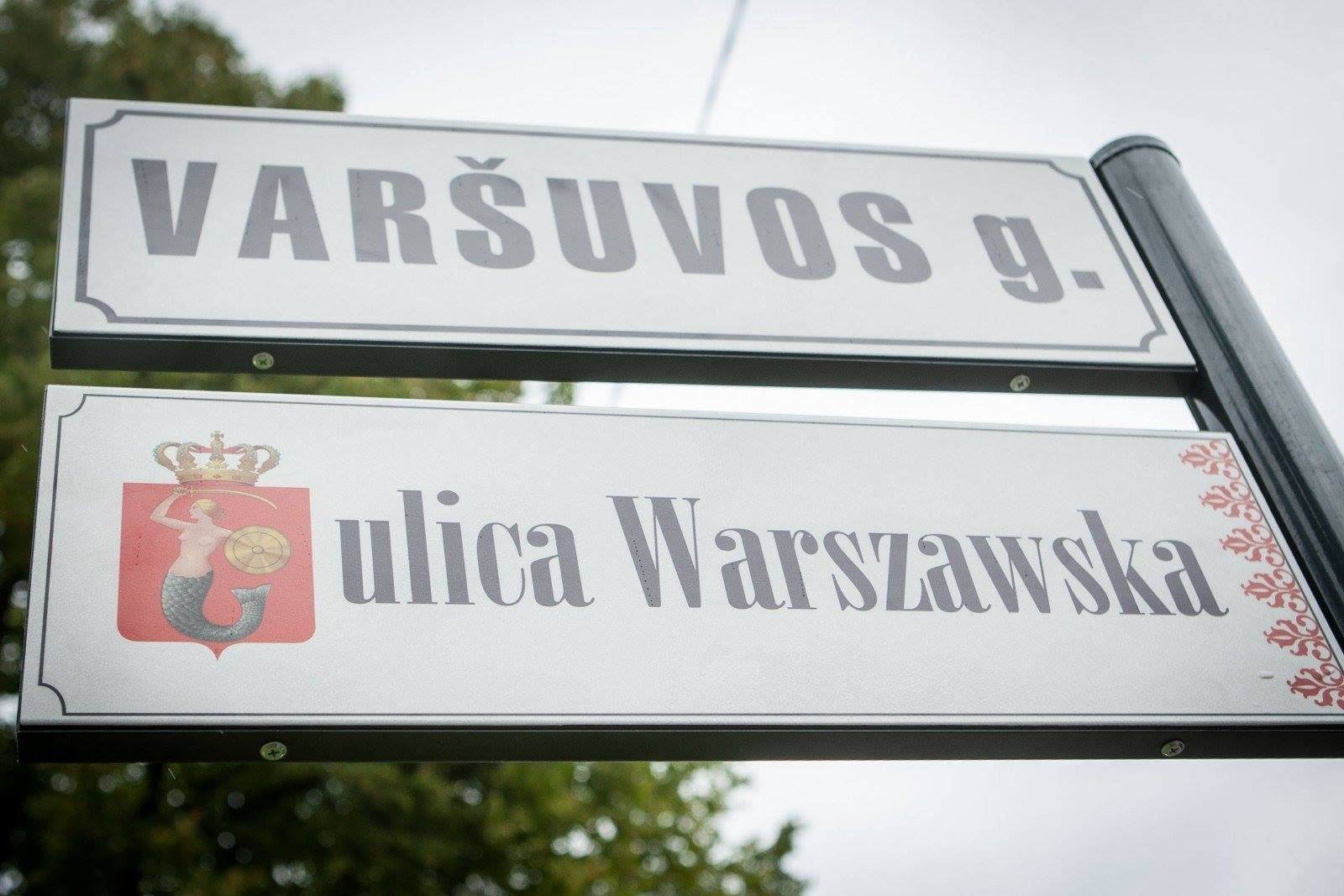 Teismas nusprendė –  Vilniaus dvikalbės lentelės teisėtos. O kas toliau?